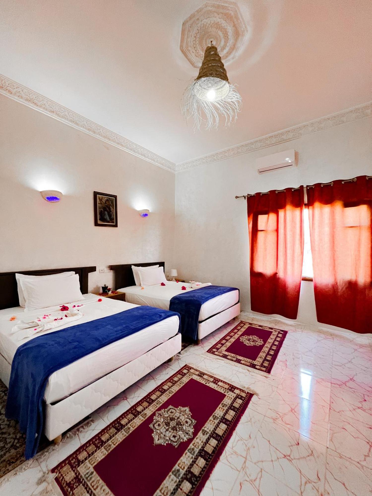 Guest House Qodwa Sidi Abdallah Ghiat Buitenkant foto