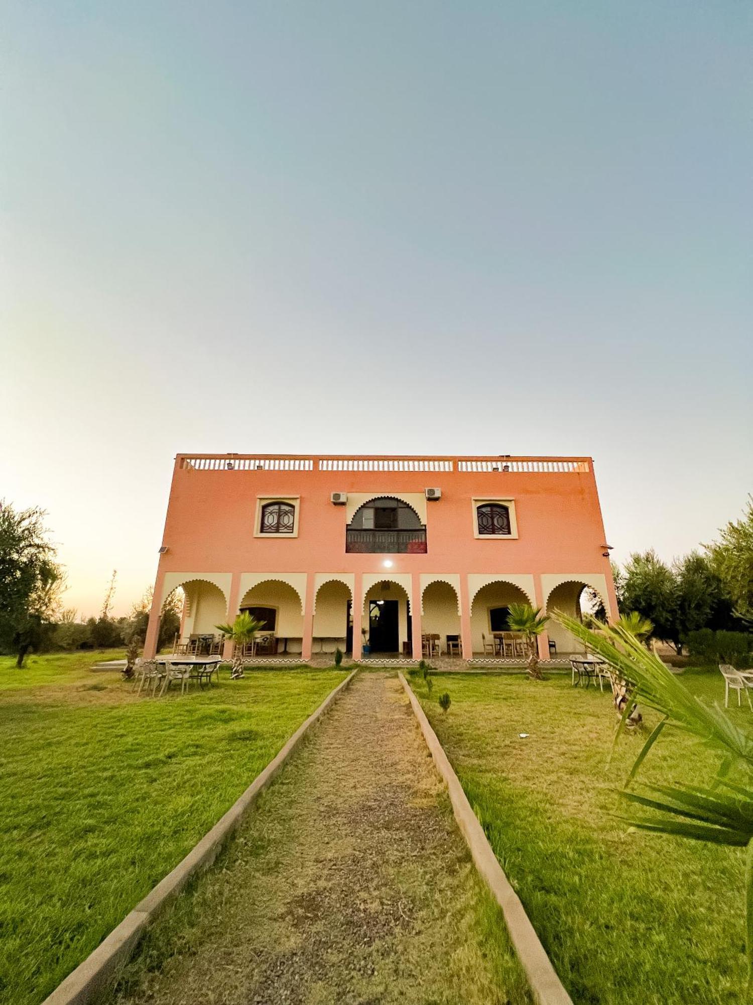 Guest House Qodwa Sidi Abdallah Ghiat Buitenkant foto