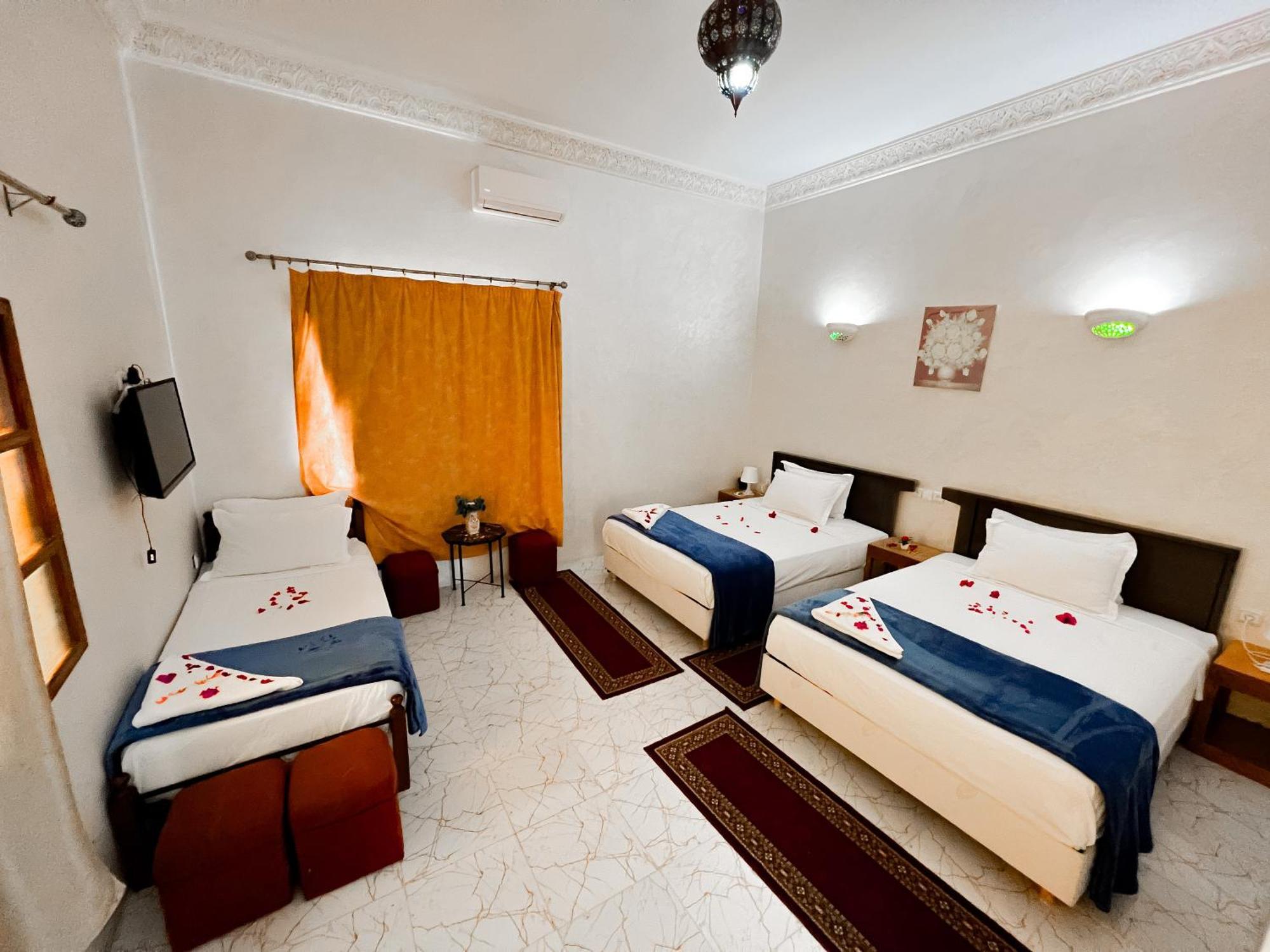 Guest House Qodwa Sidi Abdallah Ghiat Buitenkant foto
