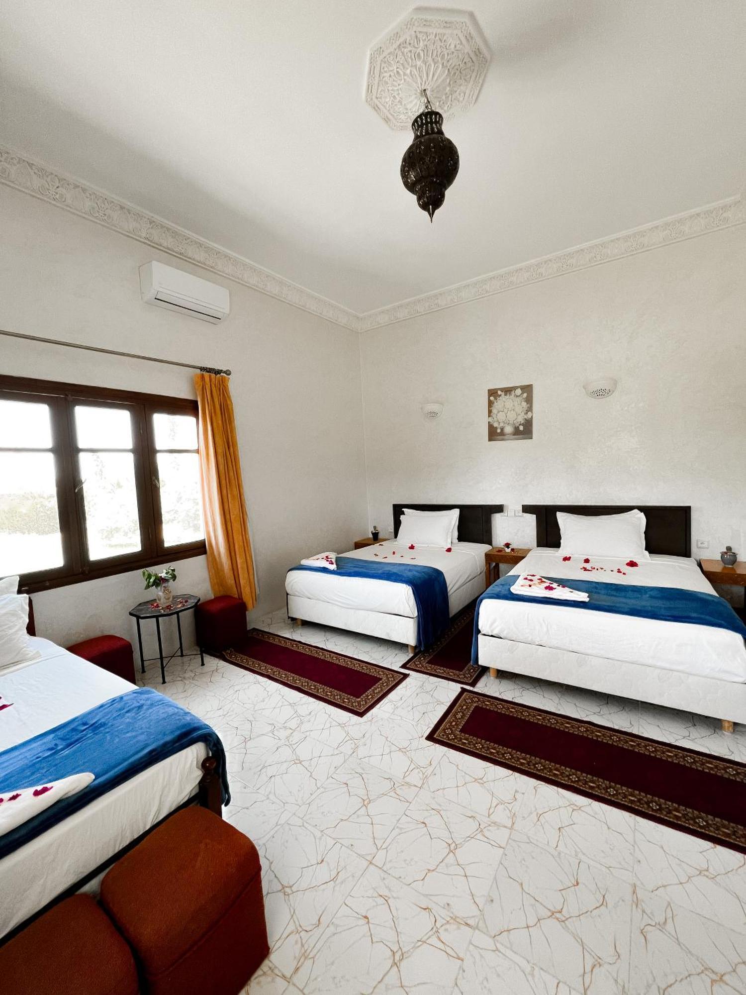 Guest House Qodwa Sidi Abdallah Ghiat Buitenkant foto