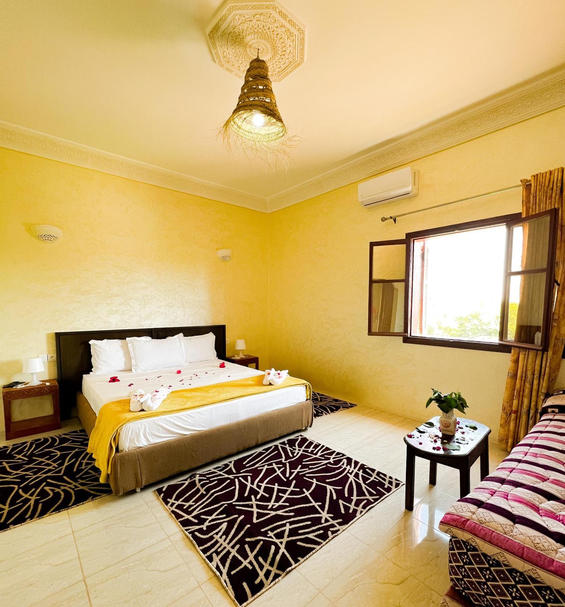 Guest House Qodwa Sidi Abdallah Ghiat Buitenkant foto