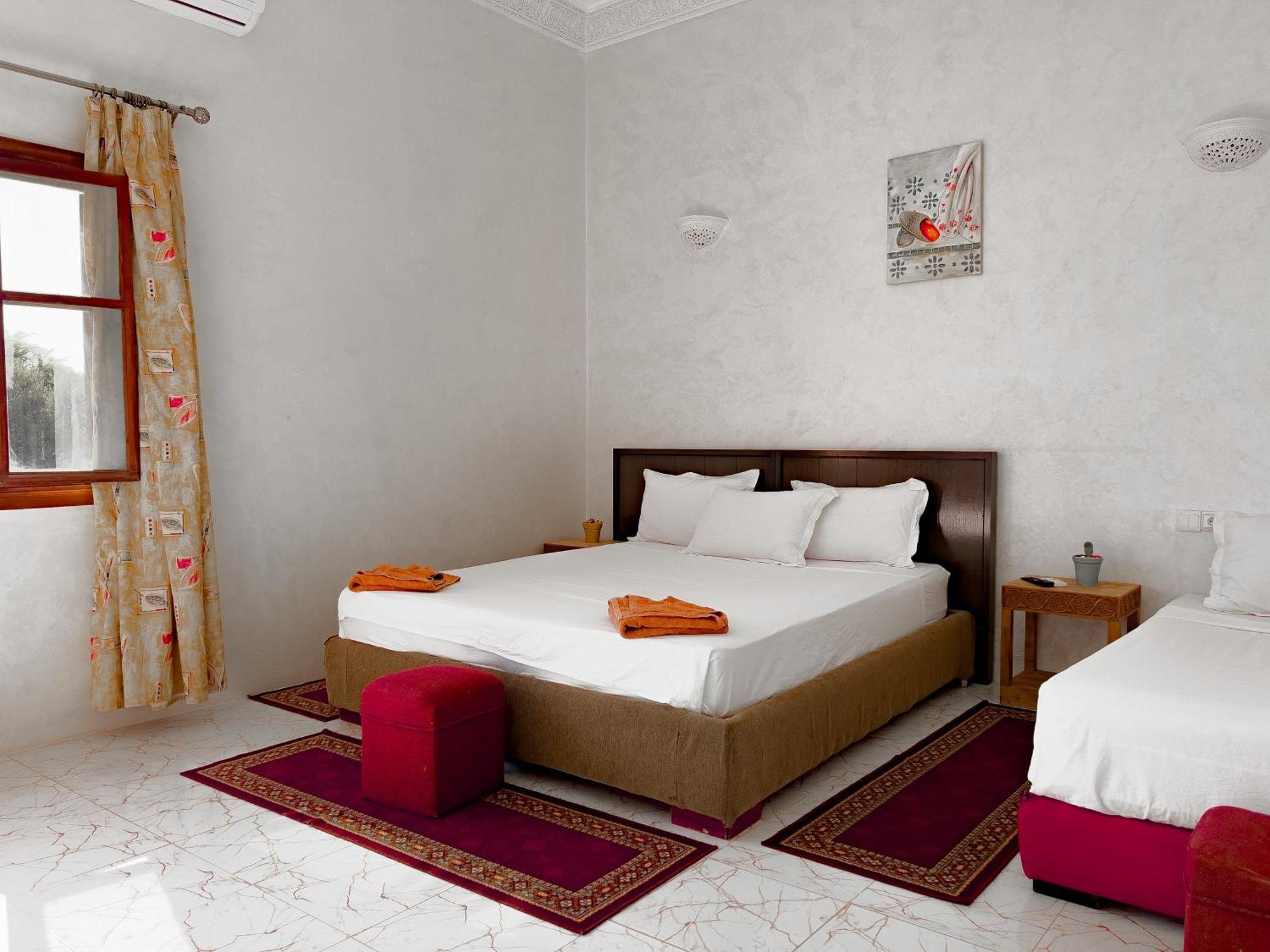 Guest House Qodwa Sidi Abdallah Ghiat Buitenkant foto